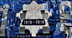 Mural z gwiazdą policyjną