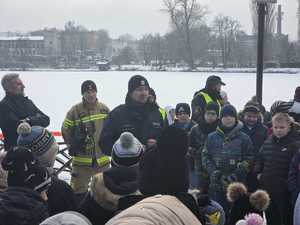 Policjanci podczas spotkań profilaktycznych